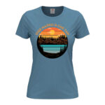 дамска тениска с надпис още малко и сме там от колекцията планинарски тениски